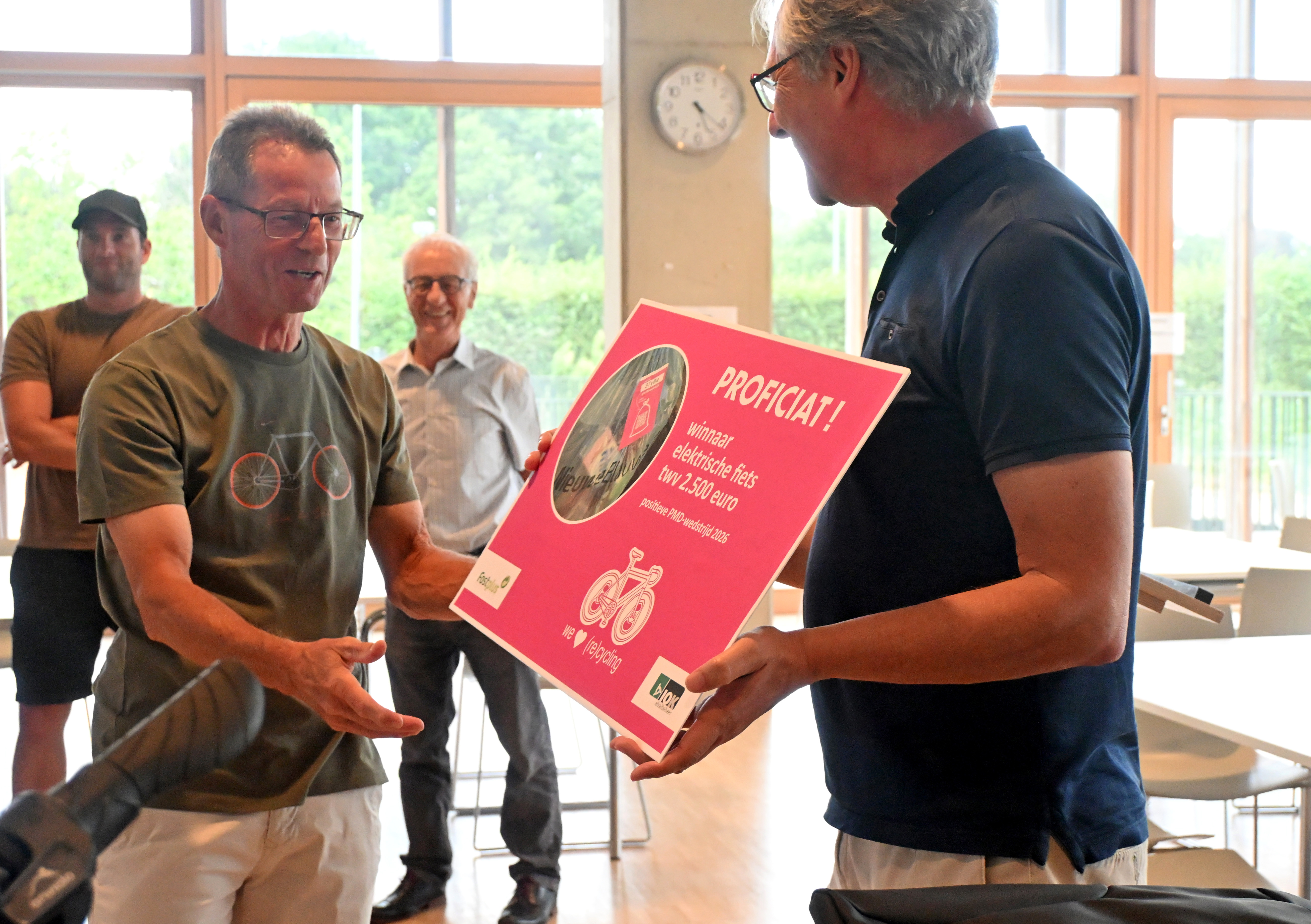 uitreiking winnaars fietsen