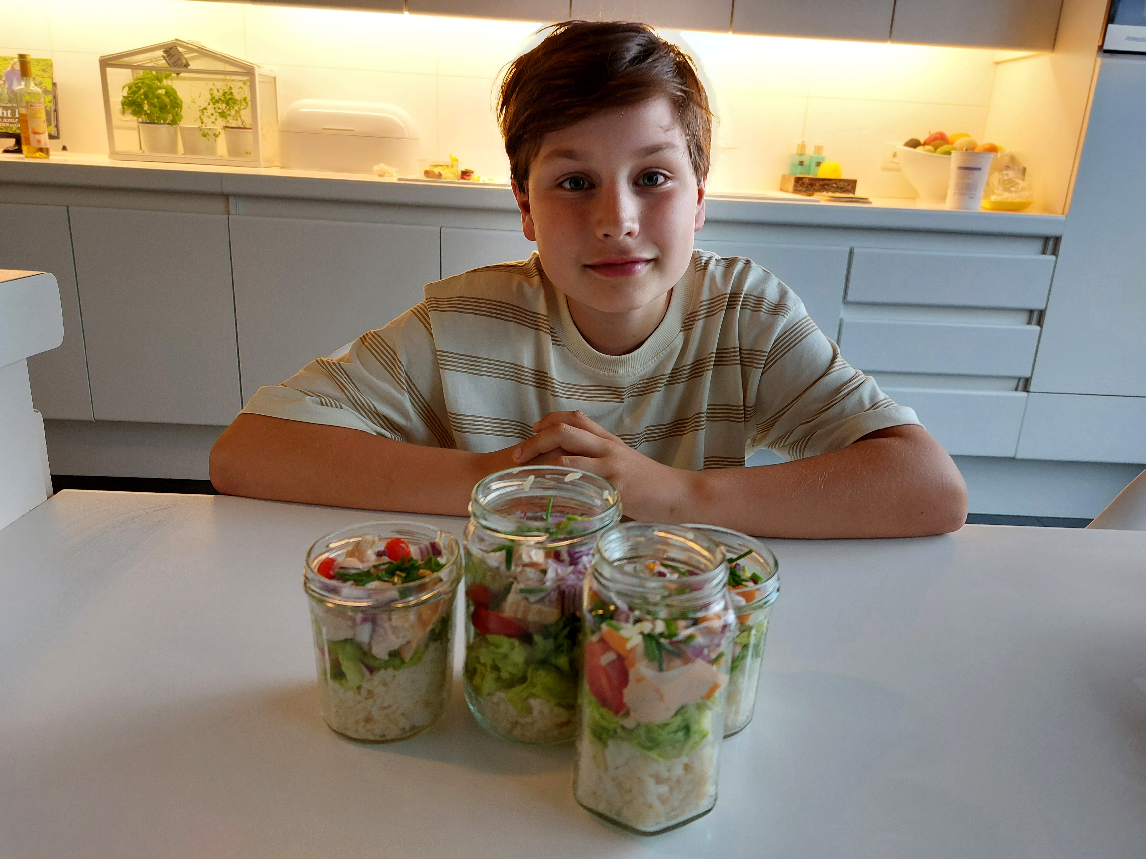 Vince met rijstsalade