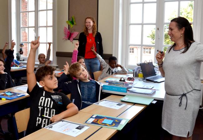 leerkracht voor de klas